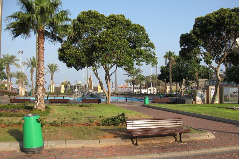 Trois pièces rénové, centre-ville, Centre, Kikar Atzmaout, Netanya